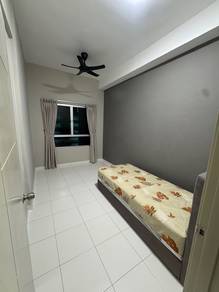 Room in Bayan Lepas, PNG