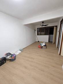 Flat For Rent in Flat Taman Ungku Tun Aminah