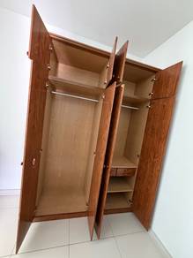 Wardrobe 6ft (W) x 8ft (H), depth 60cm