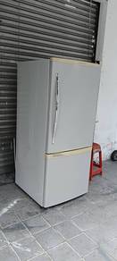 2door fridge refrigerator Panasonic 253L