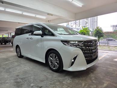 Toyota Alphard Z in Sungai Besi, KUL