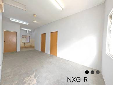 Apartment For Rent in Taman Pendamar Indah 1