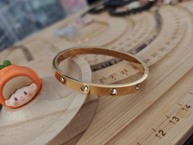 Stainless Steel Gold Bangle