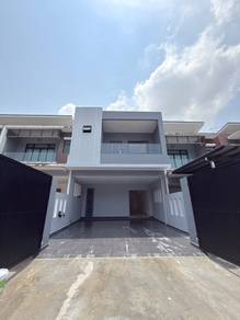 2-storey Terraced House For Sale in Horizon Hills,JHR