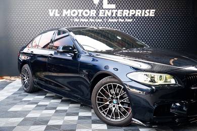 BMW 520i 20i M SPORT in Desa Petaling, KUL