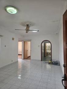 Apartment For Rent in Pangsapuri Sri Kemuning