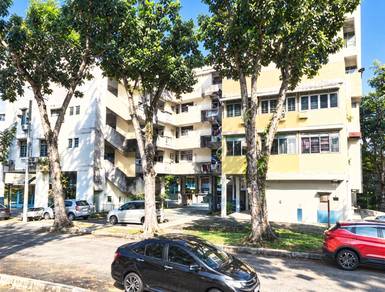 Apartment For Sale in Taman Boundary
