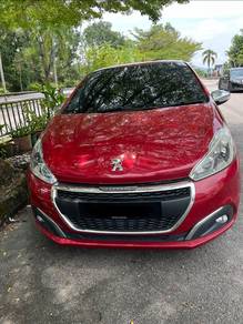Peugeot 208 PURETECH in Kulim, KDH