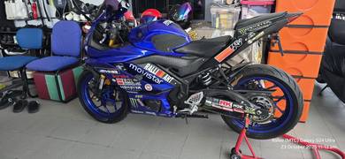 Yamaha R25