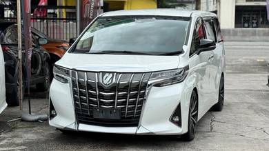 Toyota Alphard X in City Centre, KUL