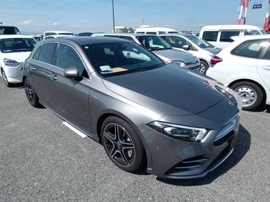 Mercedes Benz A180 180 AMG LINE (CBU) in Johor Bahru, JHR