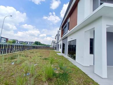 Semi-Detached House For Rent in Klang,SGR