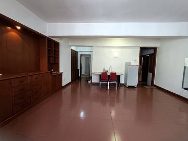 Condominium For Sale in Kelana Puteri