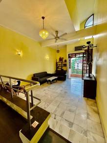 Condominium For Sale in Frinza Court