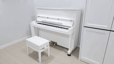 Hailun HL-121 PW Upright Piano 10 Yrs Warranty