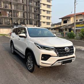 Toyota Fortuner SRZ in Kuching, SWK