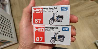 Honda Super Cub Scale 1/33