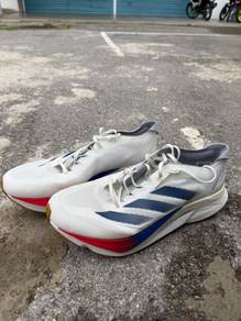 Adizero Boston 12