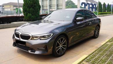 BMW 320i 20i SPORT in Puchong, KUL