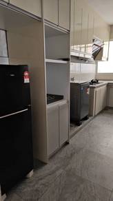 Condominium For Rent in Koi Tropika