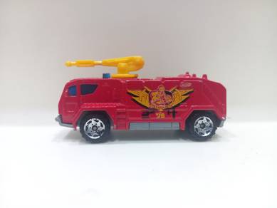 Matchbox Airport Fire Tanker Diecast Truck Model