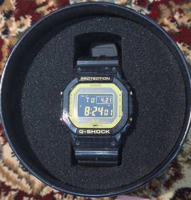 G-Shock DW-B5600SGM-1DR