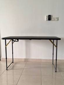 Meja Lipat