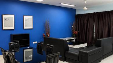 Condominium For Sale in Cyberia Crescent 1