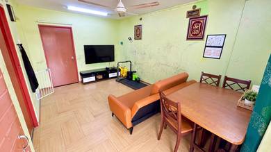 Flat For Sale in Bandar Baru Sentul