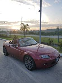Mazda MX-5 RETRACTABLE HARD TOP in Bangsar South, KUL