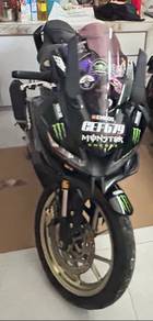 Yamaha R15