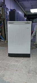 Elba upright freezer peti beku refrigerator 85L