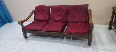 Set Sofa Kayu Solid 3+2+1 Seater – Kukuh & Boleh R
