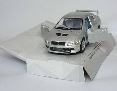 Mitsubishi lancer evolution VII diecast - Silver