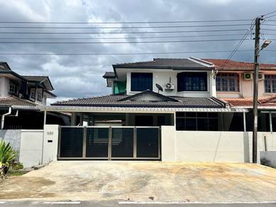 Semi-Detached House For Sale in Kuching,SWK