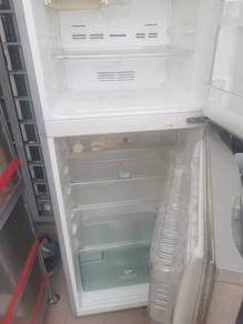 Fridge nak jual