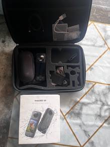 insta 360 x4