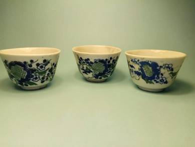 3Pc RARE OLD HAND-PAINTED ANTIQUE TEACUP'S