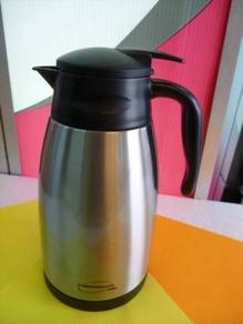 New THERMOS 1.5L Stainless Steel Vacuum Carafe