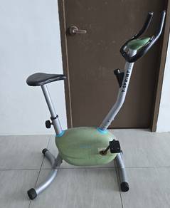 lndoor exercise bike
