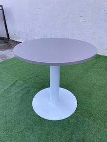 YE47E Meja Bulat 2.5' Round Discussion Table Metal