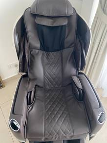 OSIM uLove Full Body Massage Chair — Moving Sale
