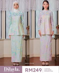 Dilayla Kurung By Jemels In Sage Green
