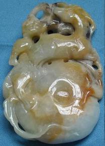 Hand Crafted yellow white Jade Pandent