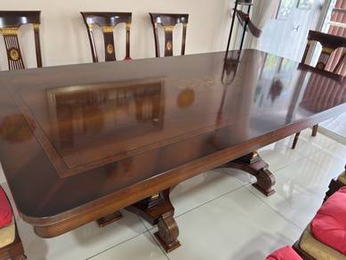 Used Dining Table + chairs