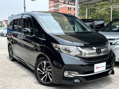 Honda Stepwagon SPADA in Seri Kembangan, SGR