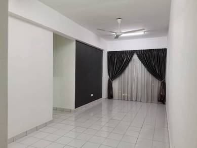 Condominium For Sale in Mas Kipark Damansara