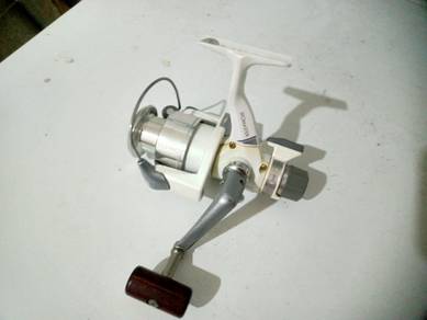 rear drag reel Shimano biomaster 2000L japan  
