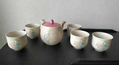 Japanese Flower Arita Porcelain Tea Set Vintage