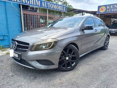 Mercedes Benz A200 200 BlueEFCY (CBU) in Balakong, SGR
